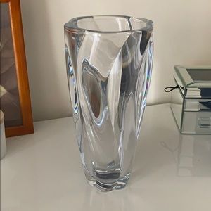 Mikasa Cassia Crystal Vase